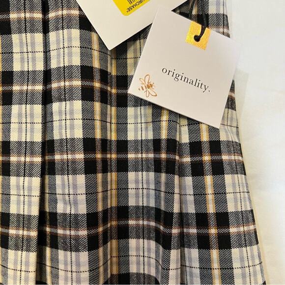 Originality NWT Pleated Plaid Skirt size M Black - Picture 3 of 9